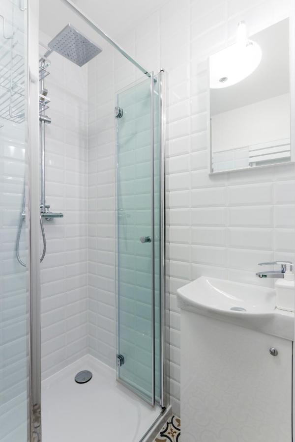 Przytulny Dwuosobowy Apartament Jaworowa ヴロツワフ エクステリア 写真